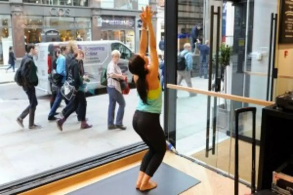 This Yoga Chick Just Broke My Heart [VIDEO]