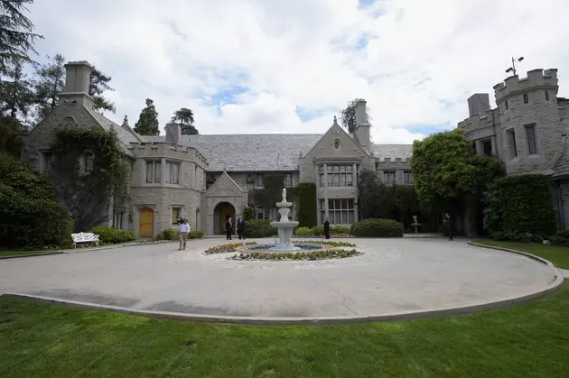 What Should Happen to the Playboy Mansion Now That Hef Is Gone?