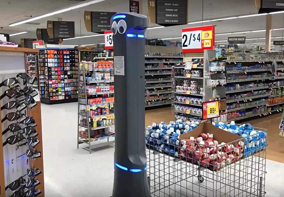 Stop N&#8217; Shop Workers Say Googly-Eyed Robots are Gunning for Their Jobs