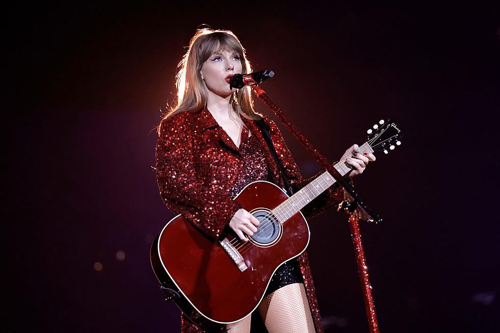 Makes Perfect Sense That Taylor Swift is Related to This Connecticut and Massachusetts Icon