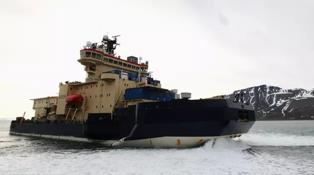 Voting Open Again for UK Polar Research Vessel
