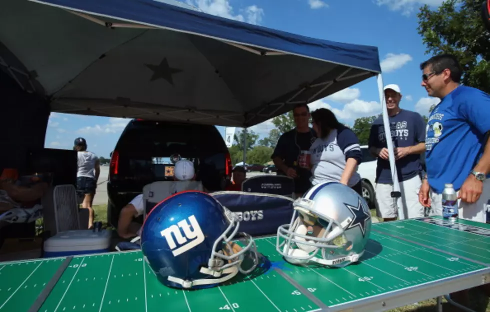Impress Your Friends With the Ultimate Tailgate Party