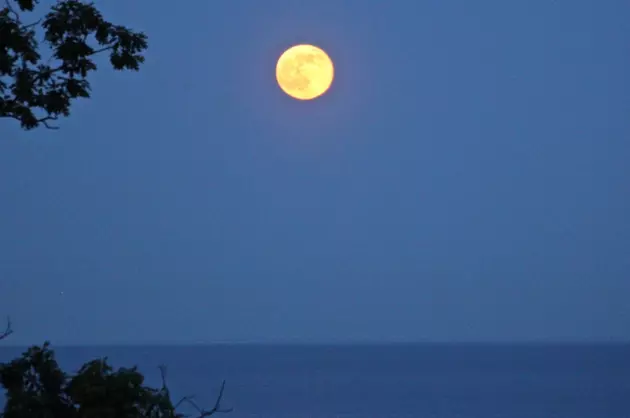 This Weekend&#8217;s Strawberry Moon