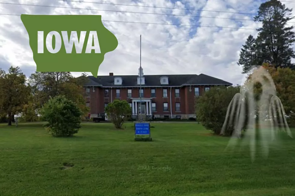 ‘Ghost Adventures’ Once Explored a Creepy, Haunted House in Iowa