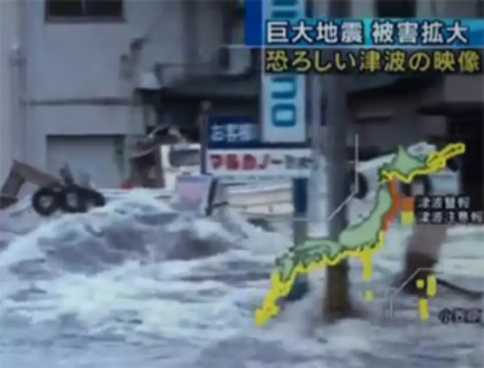 Japan Tsunami From The Ground Level [VIDEO]