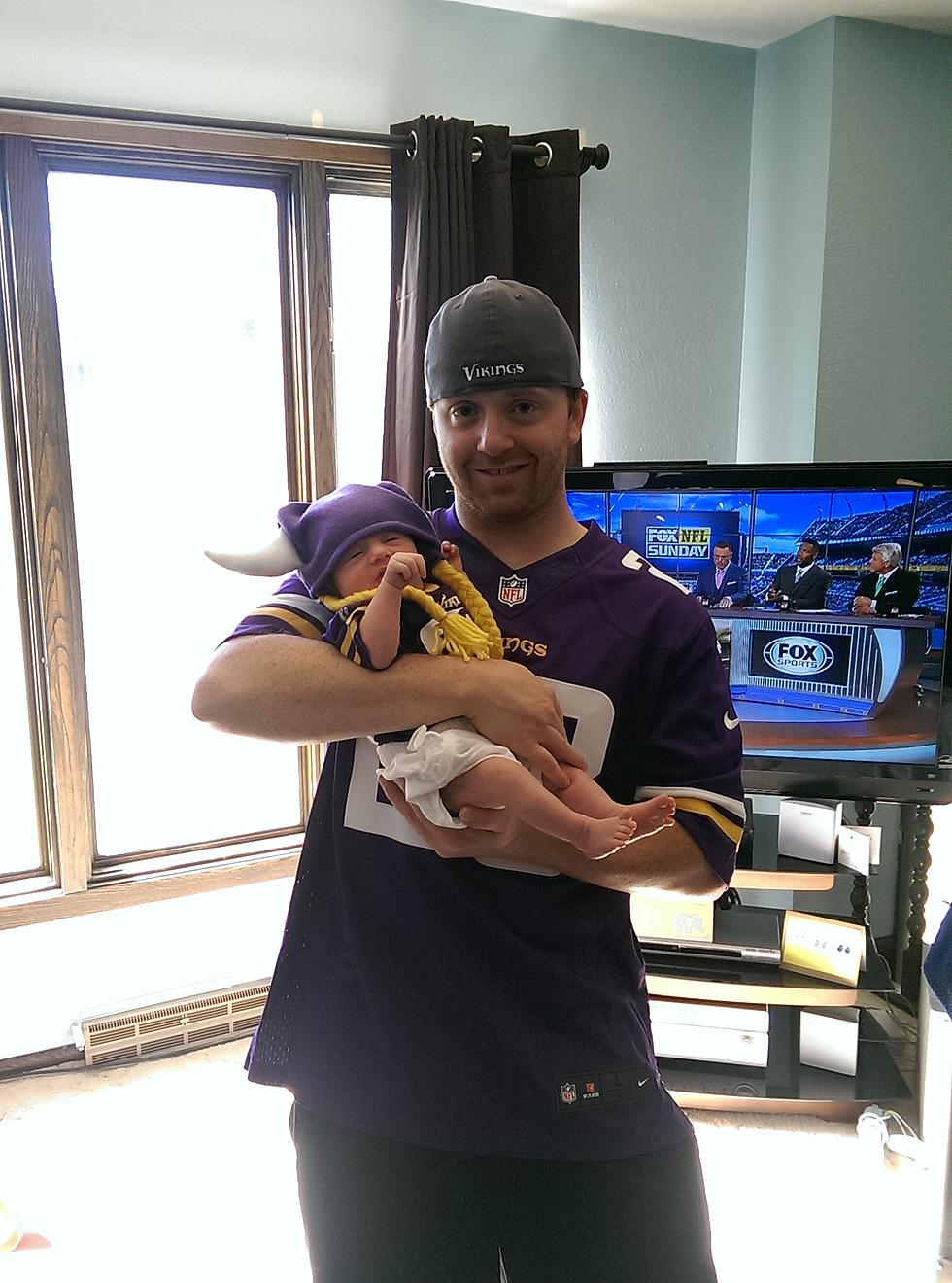 It’s Hard to Cheer For The Vikings-Even When They’re Winning [PICS]