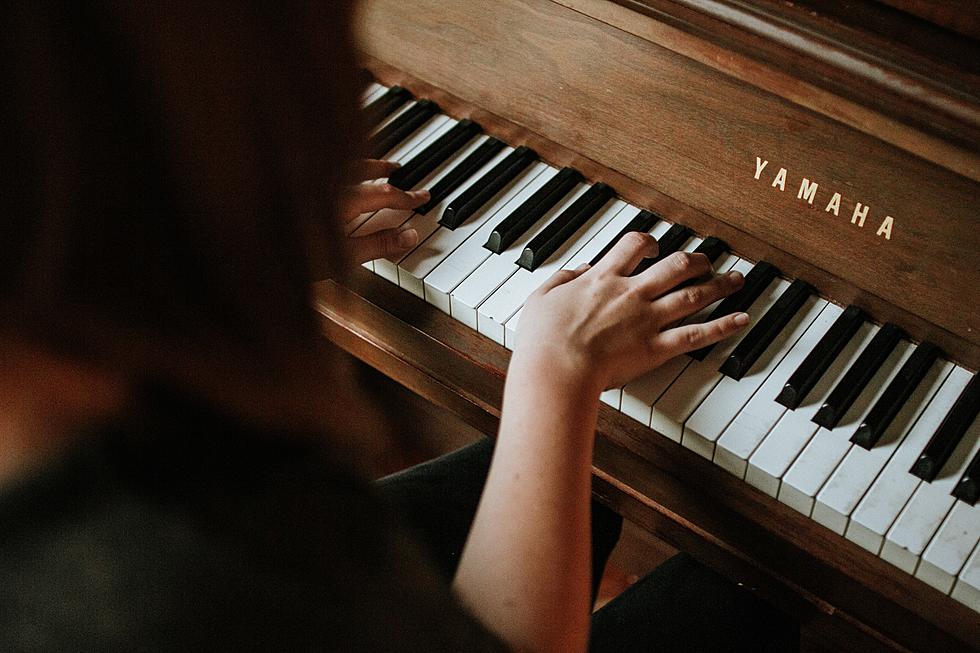Why Are So Many Minnesotans Giving Away Free Pianos?