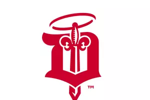 Dubuque Fighting Saints Win Playoff Series