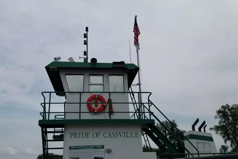 Cassville Ferry Season Underway