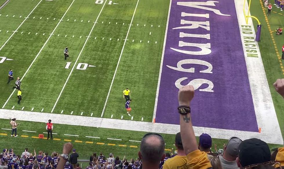 Minnesota Vikings Fan Does ‘The Griddy’ On Field Before Getting Tackled By Security