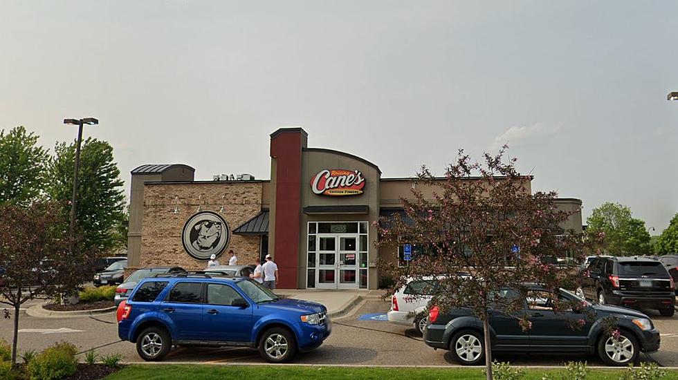 A Popular Chicken Chain Is Coming To Lakeville, One Love