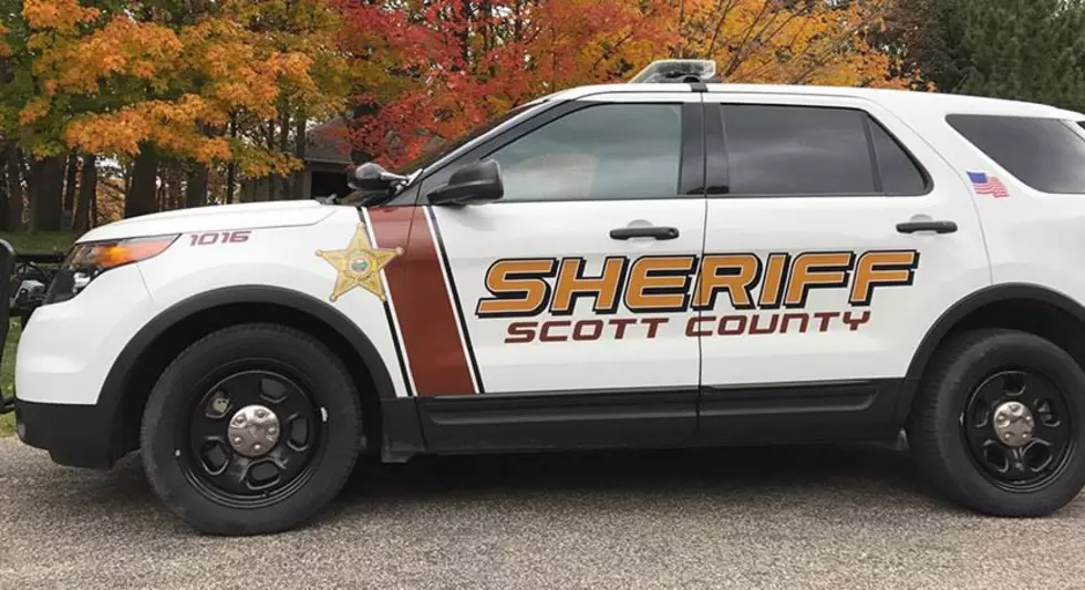 Car Found In Scott County Lake