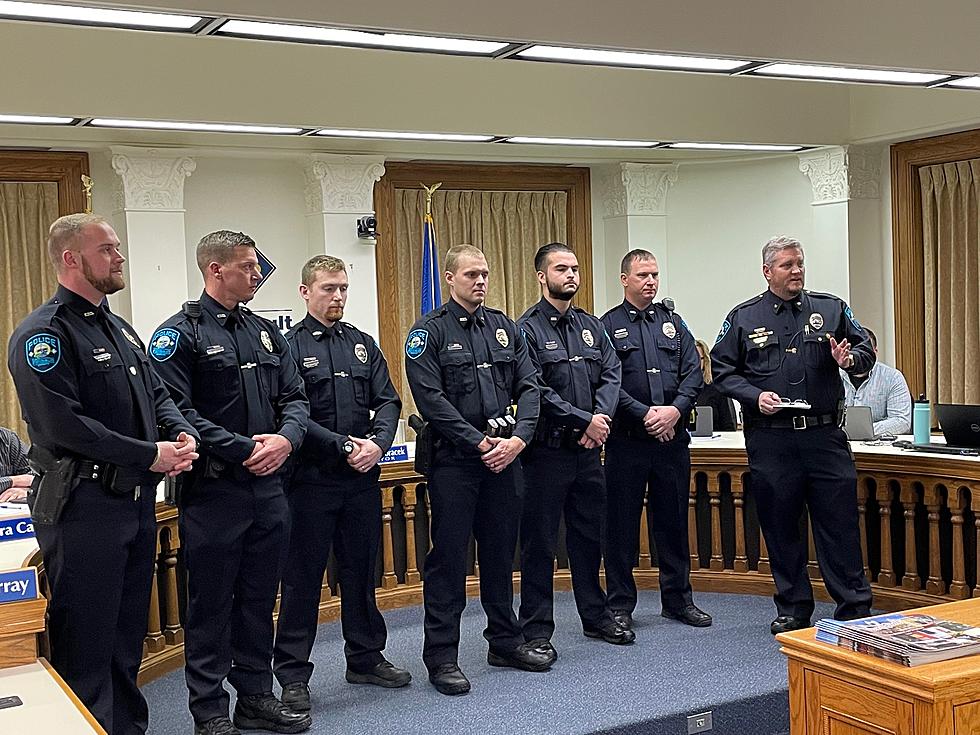 Six Faribault Police Officers Introduced at Council Meeting