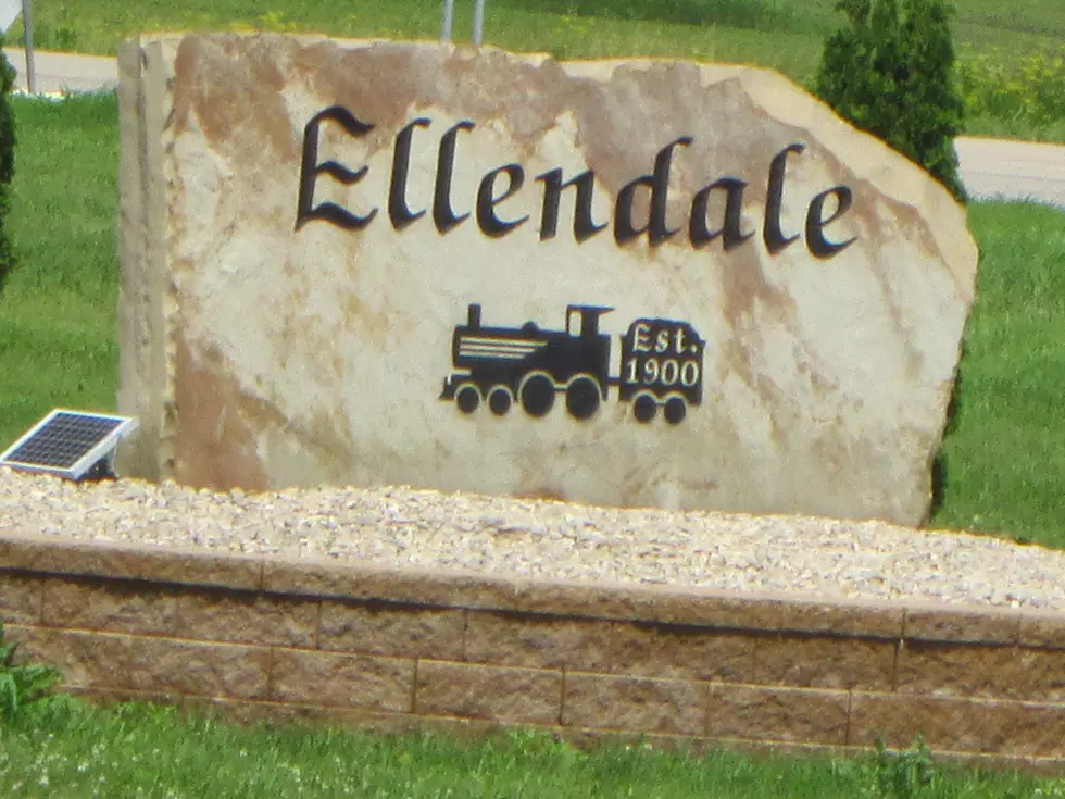 Enjoy a Meal in Ellendale on Wednesday