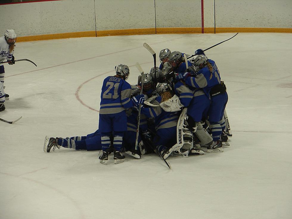 Section 1A Girls Hockey: Huskies Top Wingers 4-3 in Overtime
