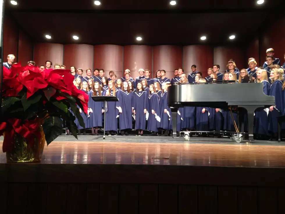 OHS Music Department Shines During Holiday Concert