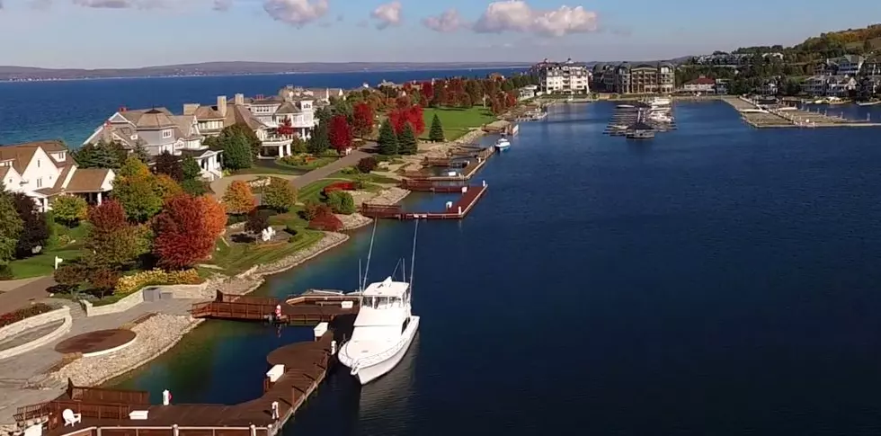 5 Best Drone Videos of Fall Colors in Michigan 2016
