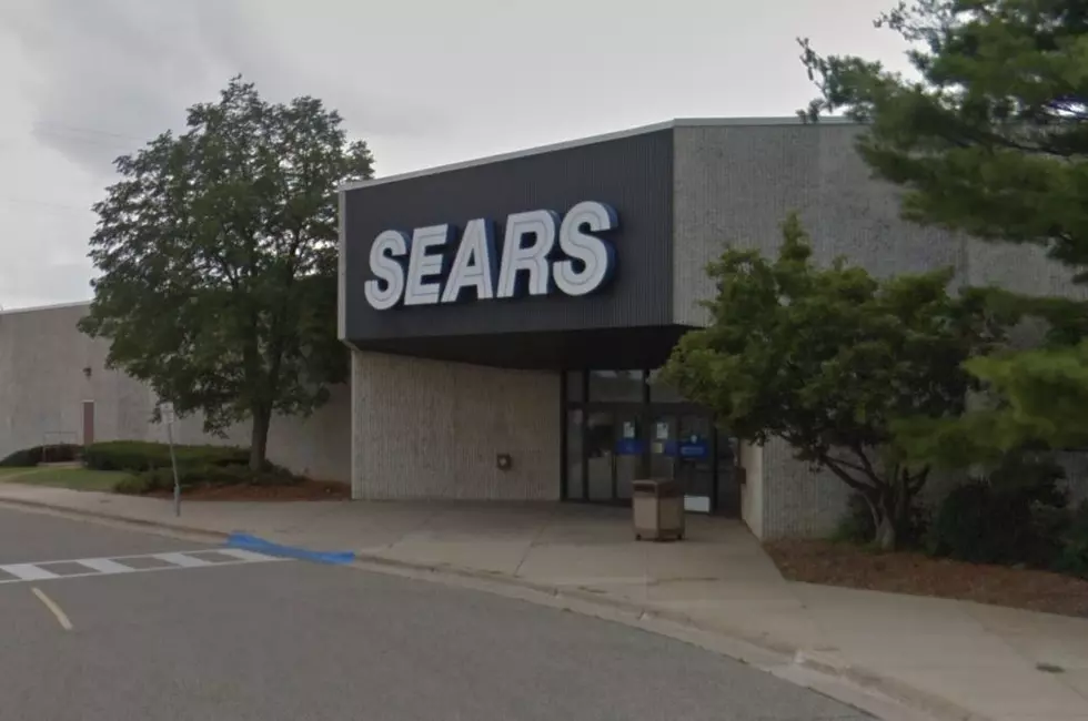 Is The Sears In Crossroads Mall Closing?