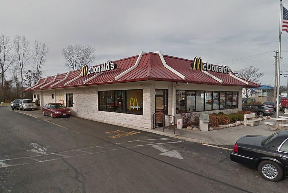Thief Robs Ohio McDonald’s With Firecrackers