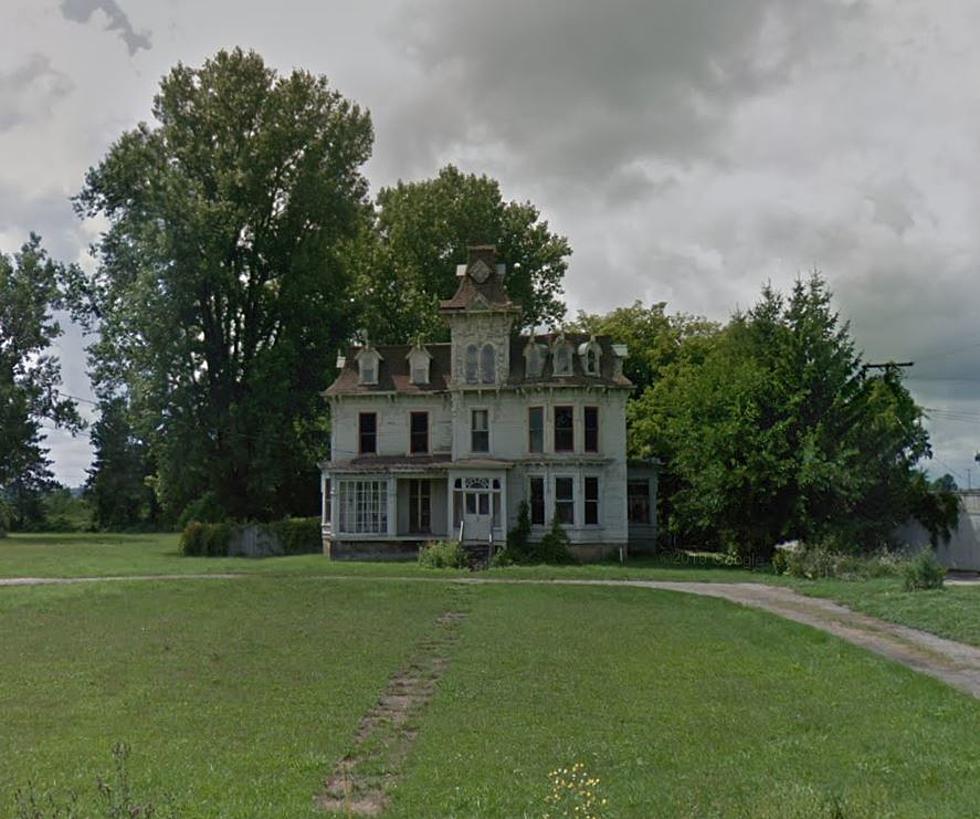 This May Be the Most Popular “Abandoned” Mansion in Michigan