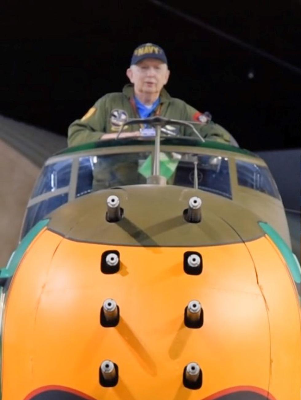 Kalamazoo Air Zoo Doesn’t Want You Making Out in Their Planes