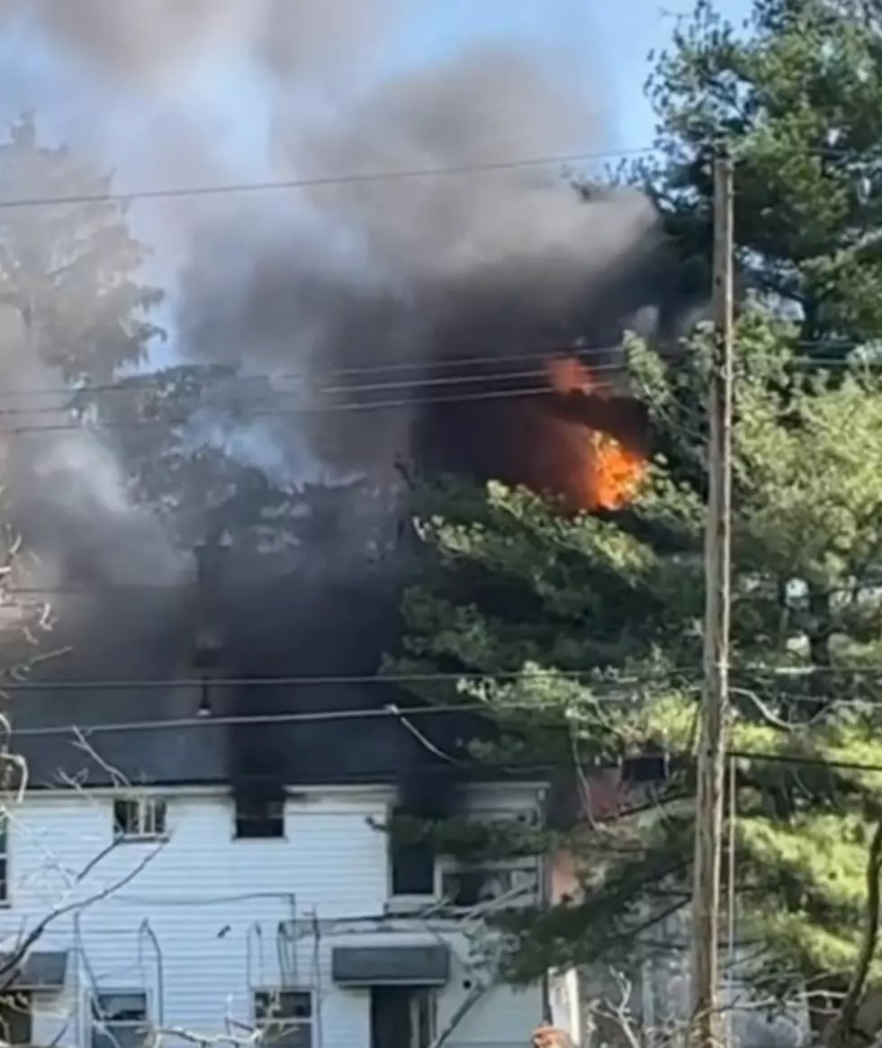 Video Show Random House on Fire in Abandoned Ohio Neighborhood