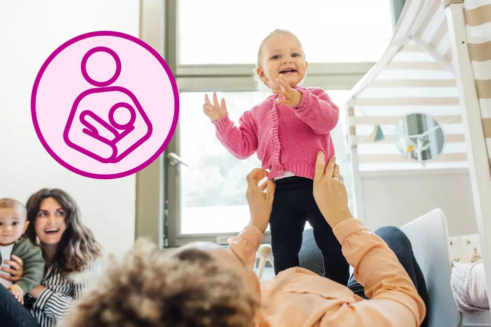 Kalamazoo, Michigan Welcomes First Baby Café For Breastfeeding Moms