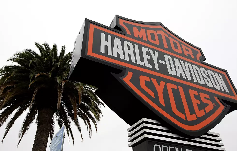 Harley Davidson Recalls Motorcycles Over Loose Saddlebags