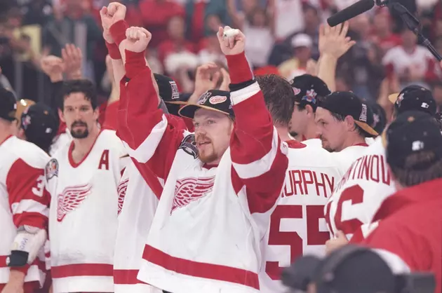 Watch As The Red Wings Honor The 1997 Stanley Cup Winning Team