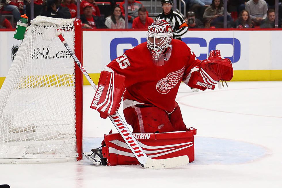 Red Wings Goaltender Jimmy Howard Signs Extension To Stay For One More Season
