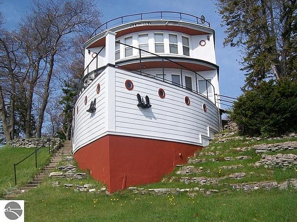 Home For Sale in Au Gres, Michigan Gives New Meaning to the Term ‘House Boat’