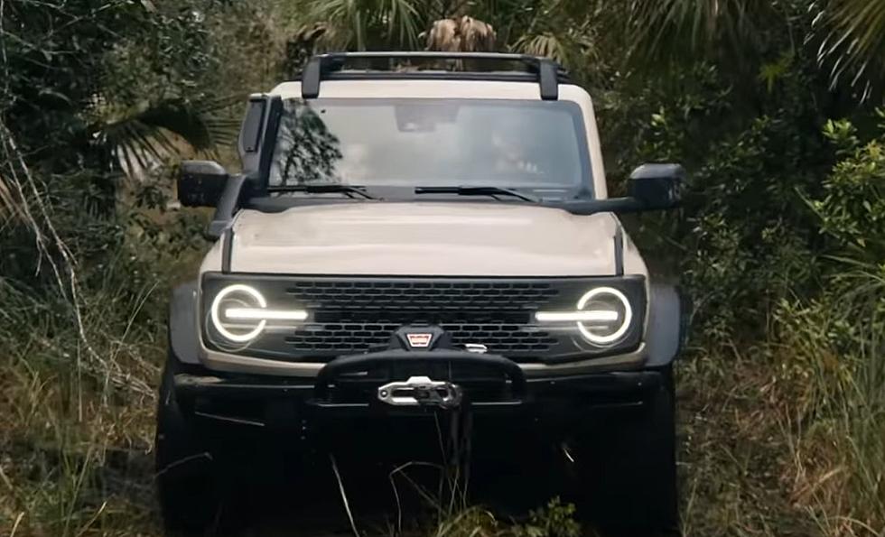 2022 Ford Bronco Everglades Comes With Factory Installed Snorkel