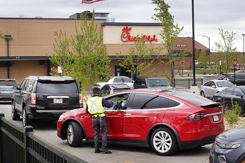 Traverse City Bracing for Traffic; Lines As Chick-Fil-A Opens