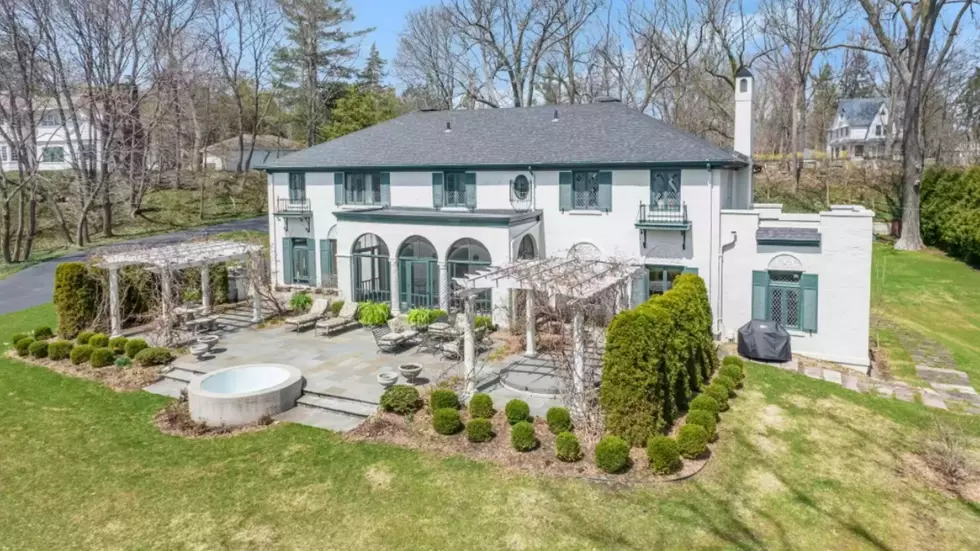 Grand Rapids Home gives off "Scarface" vibes
