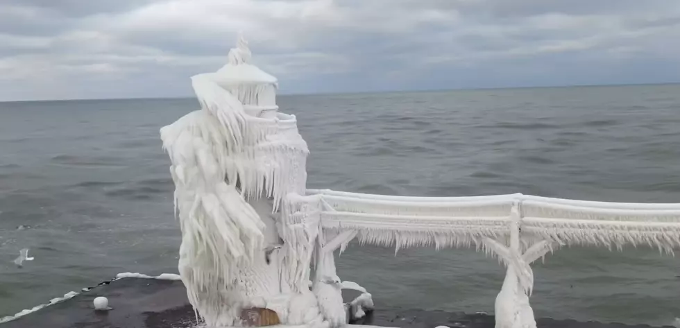 Every Lighthouse on Michigan’s Western Lakeshore Iced Over Following Blizzard