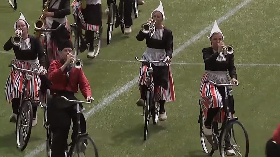 Watch: A Dutch Bicycling 'Marching' Band at Holland's Tulip Time