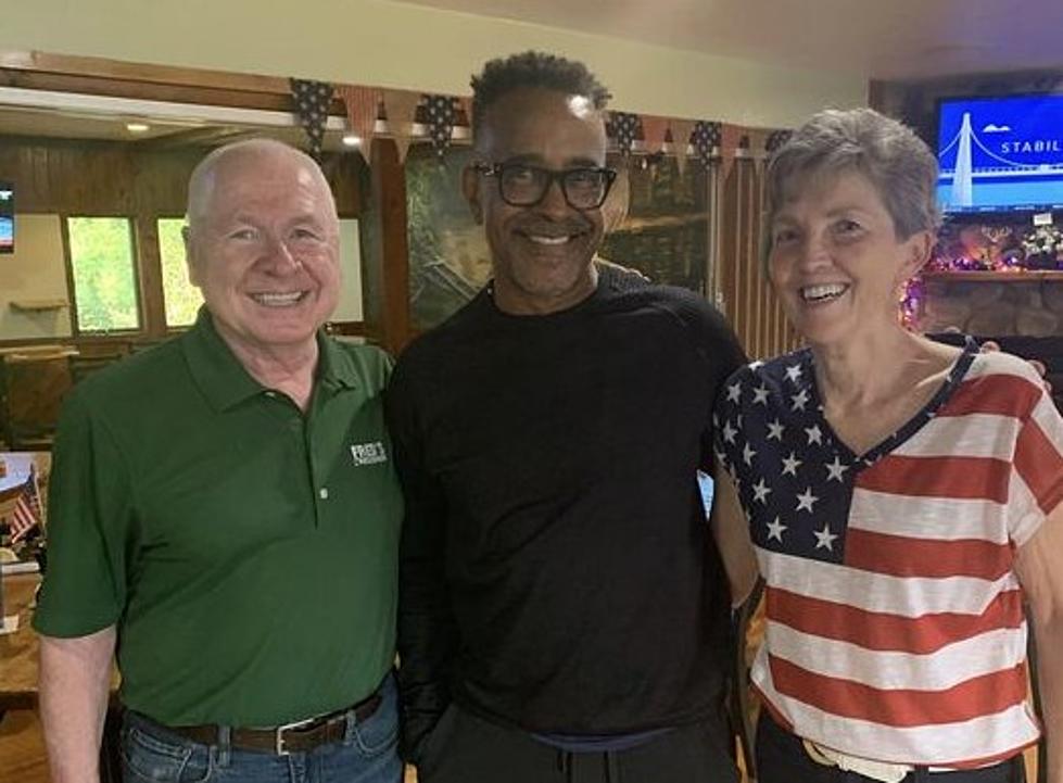 Actor Tim Meadows Makes Stop At Restaurant Near Grayling