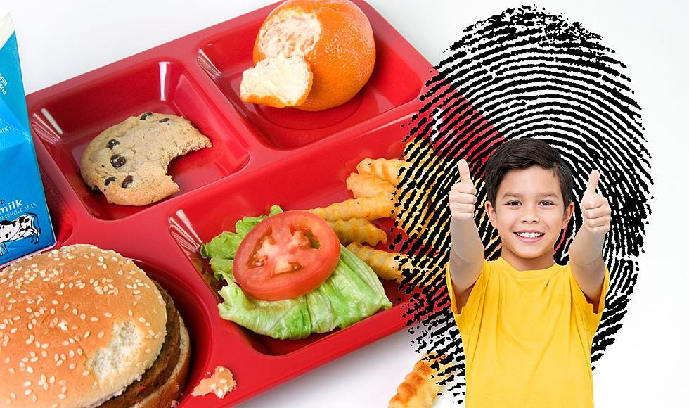 Hopkins Elementary School Fingerprinting Children For Lunch