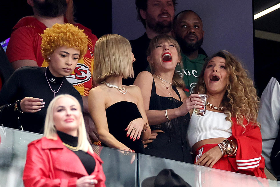 Is Taylor Swift Just Plain BAD For Real NFL Fans?