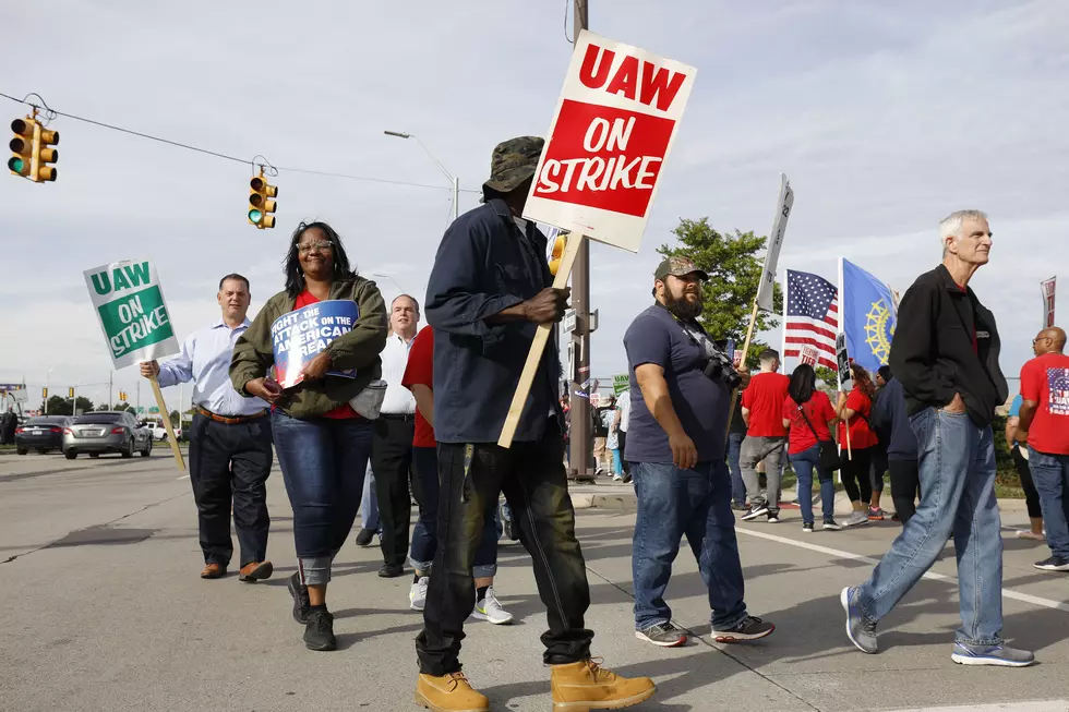 GM Striking Workers Receive Health Coverage