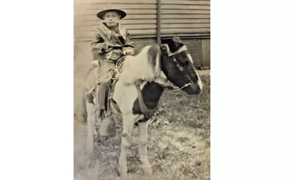 What Was the Big Deal With “Kid-on-a-Pony” Photos?