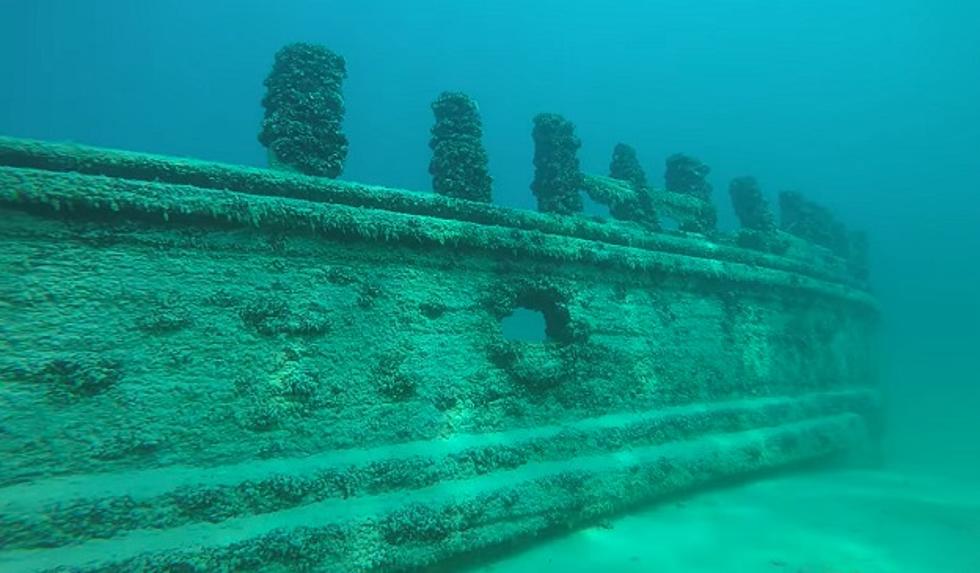 Ten Shipwrecks at the Bottom of Lake Michigan