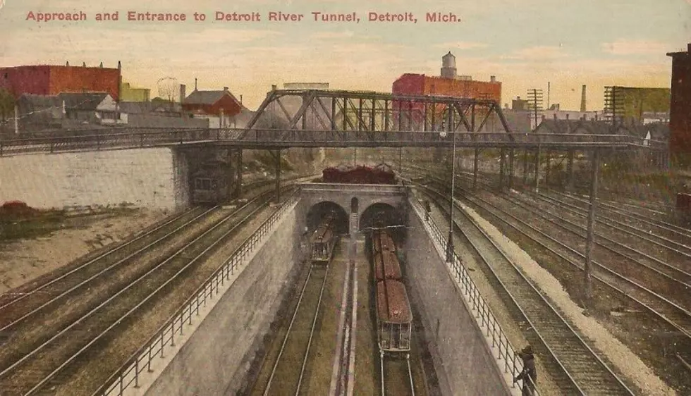 The World’s First International Automobile Tunnel Is in Michigan