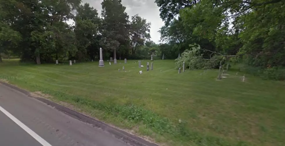 Did You Ever Notice This “No-Name” Cemetery on M-50 in Jackson County?