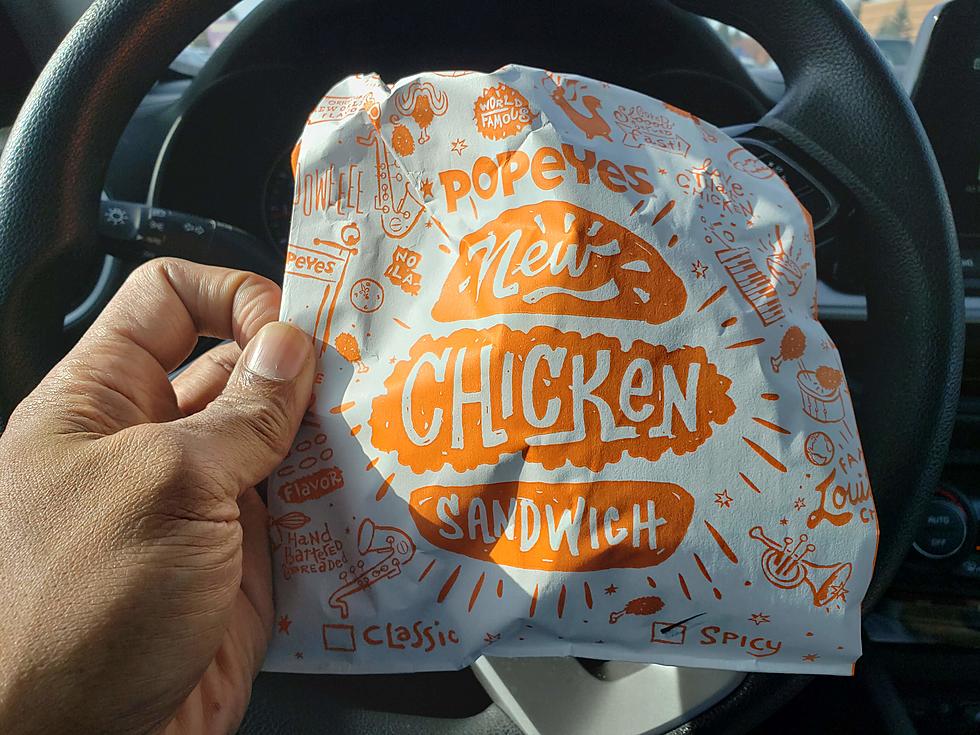 Popeyes Chicken Sandwich - The Good, The Bad, The WAIT