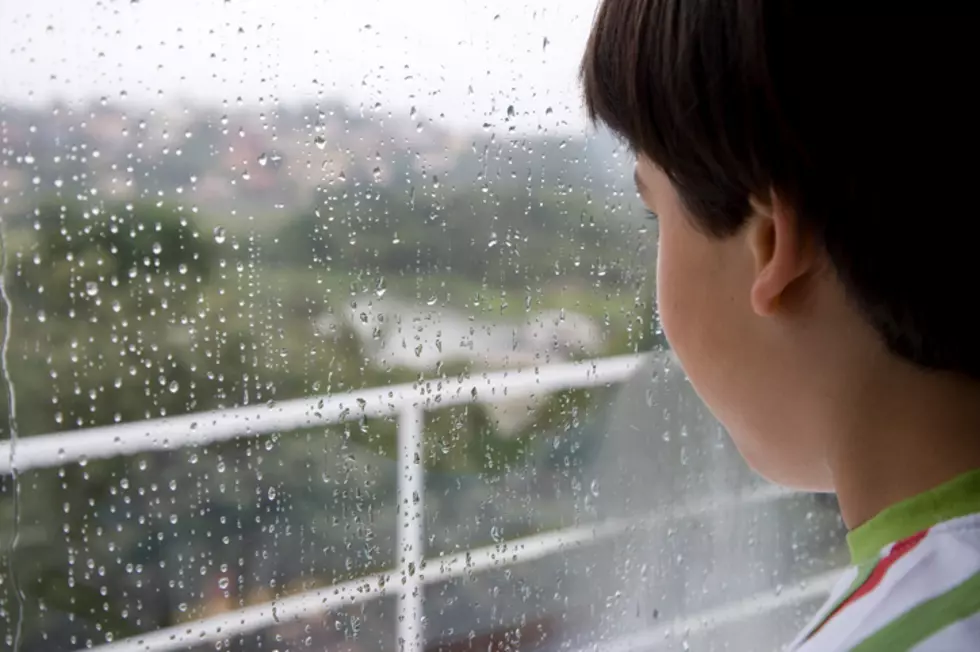 10 Easy Rainy Day Activities For Everyone