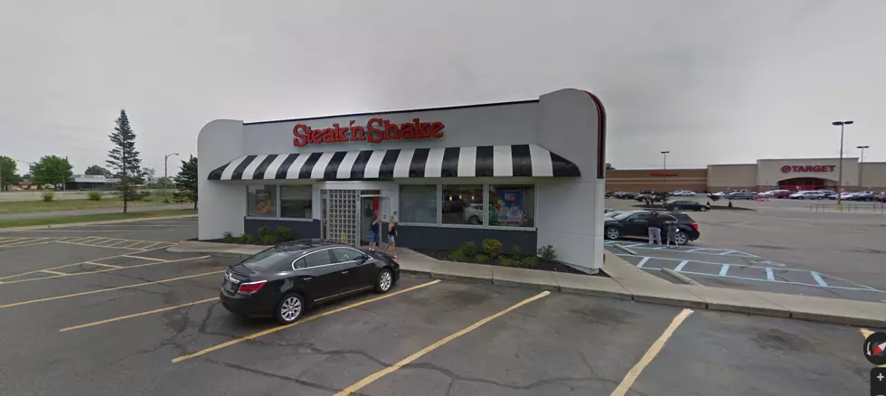 Is The Lansing Steak ‘n Shake Going Self Serve For Indoor Dining?