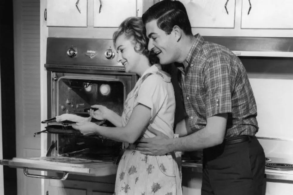 Men, Helping Around the House Could Kill Your Marriage