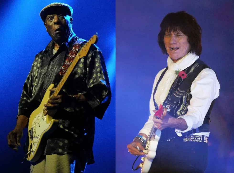 Jeff Beck Grabs Buddy Guy For Michigan Show