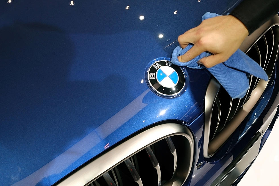 BMW Recalls SUV’s Over Faulty Air Bag Sensors